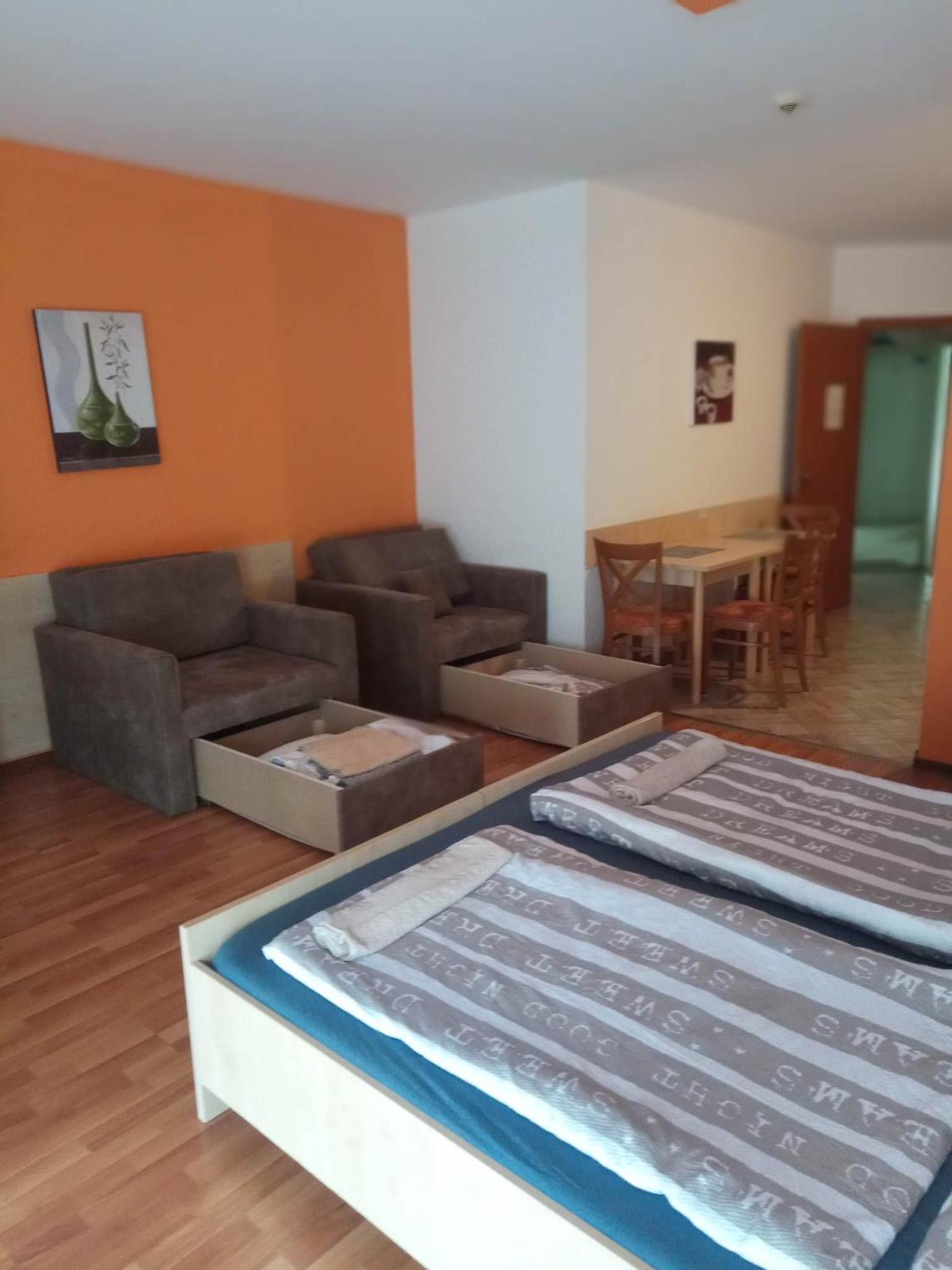 Oazis Wellness Apartman2 Hajdúszoboszló 객실 사진