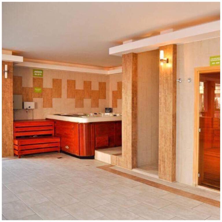 Oazis Wellness Apartman2 Hajdúszoboszló 외부 사진